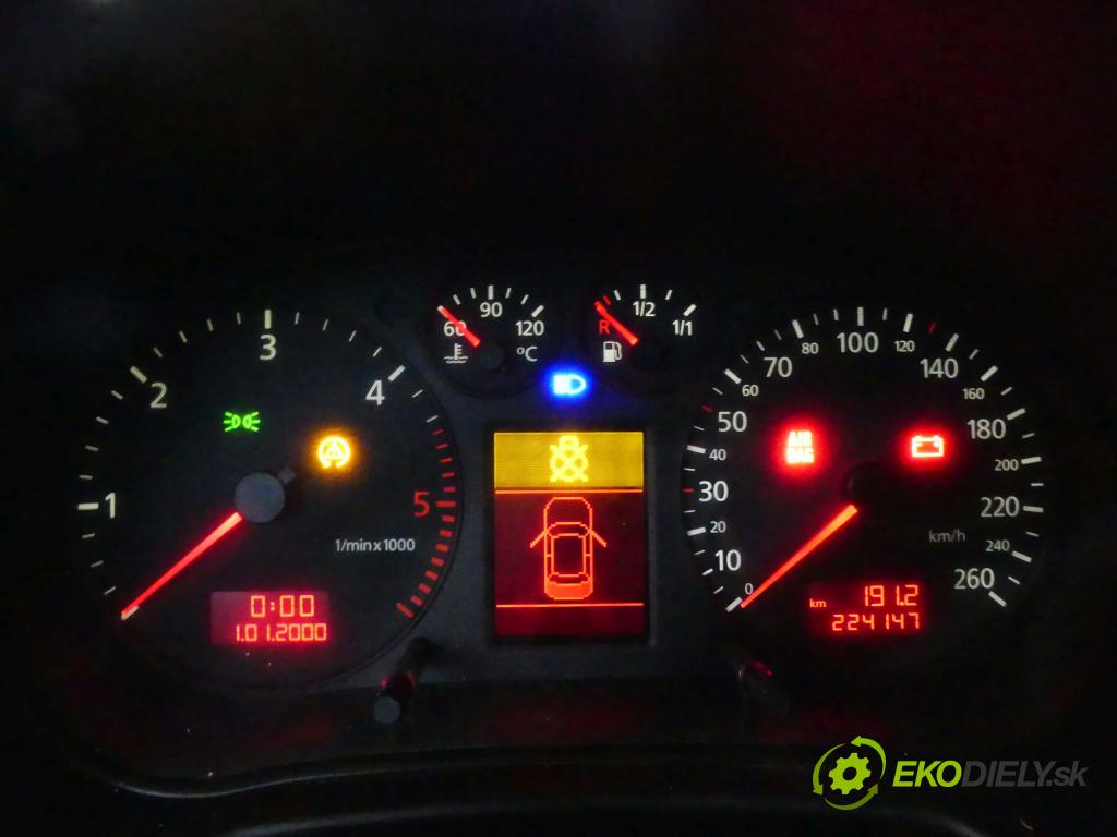 Audi A3 8L 1996-2003 1.9 tdi 131 HP manual 96 kW 1896 cm3 3- prístrojovka/ budíky 8L0920932D (Prístrojové dosky, displeje)