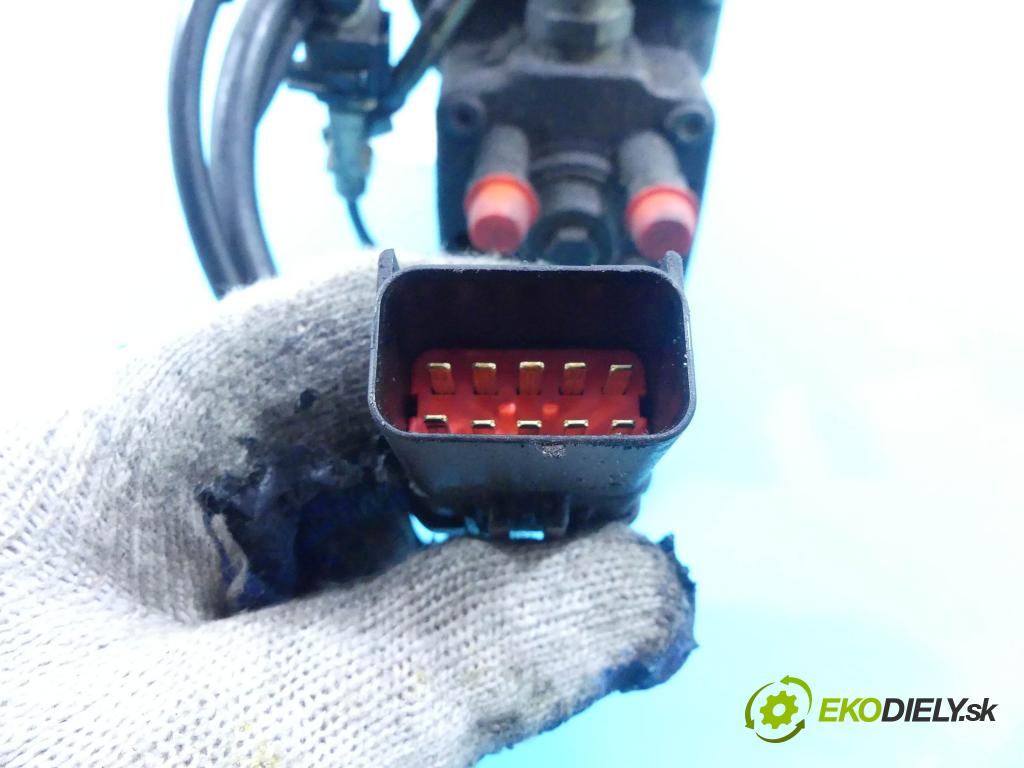 Chrysler Voyager 2.5 td 116 HP manual 85 kW 2499 cm3 5- čerpadlo vstrekovacia 0460404963 (Vstrekovacie čerpadlá)