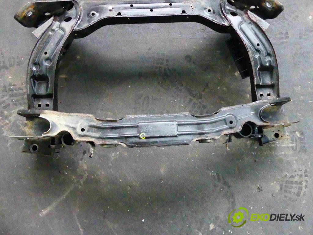 Jaguar XF 2007-2015 3.0 D V6 275 hp automatic 202 kW 2997 cm3 4- výztuha motoru