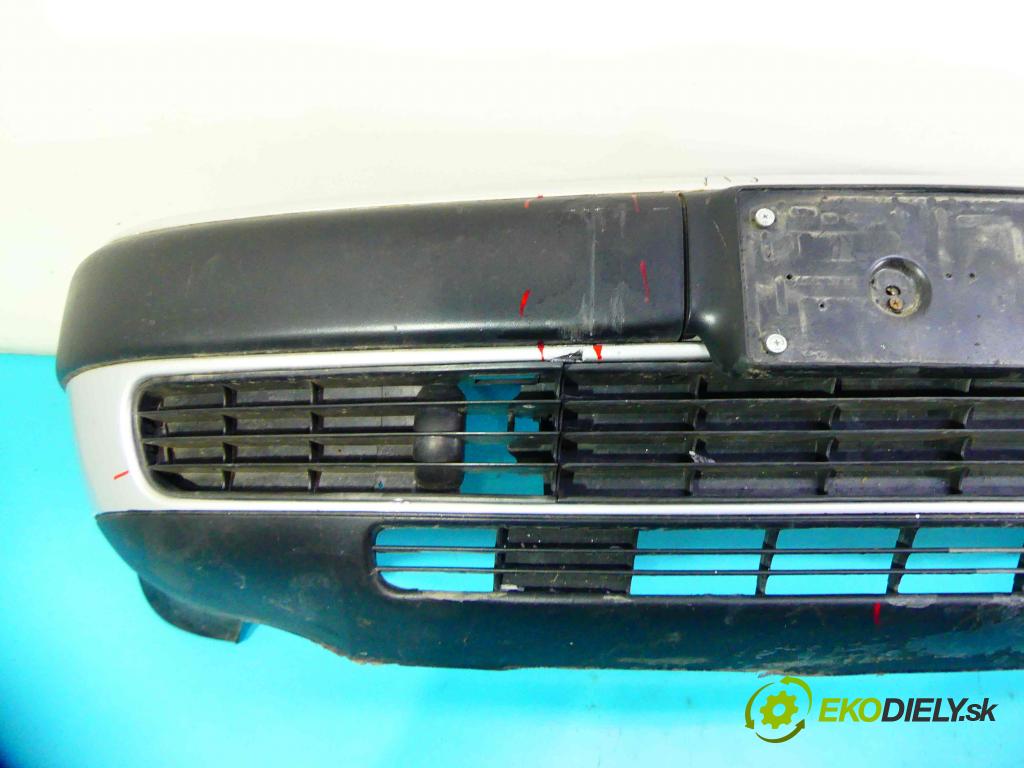 Audi 100 C4 1991-1994 2.0 101 hp manual 74 kW 1984 cm3 4- nárazník přední