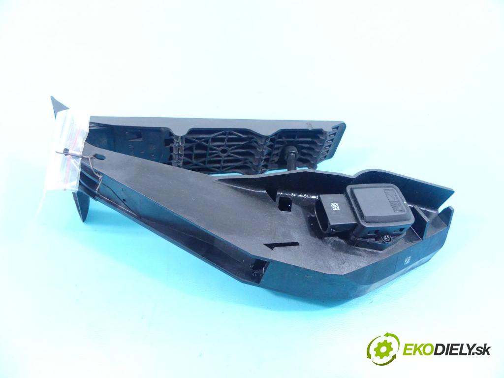 Bmw 3 e90 2005-2013 2.0d 163 HP automatic 120 kW 1995 cm3 5- pedále 6772645 (Pedále)