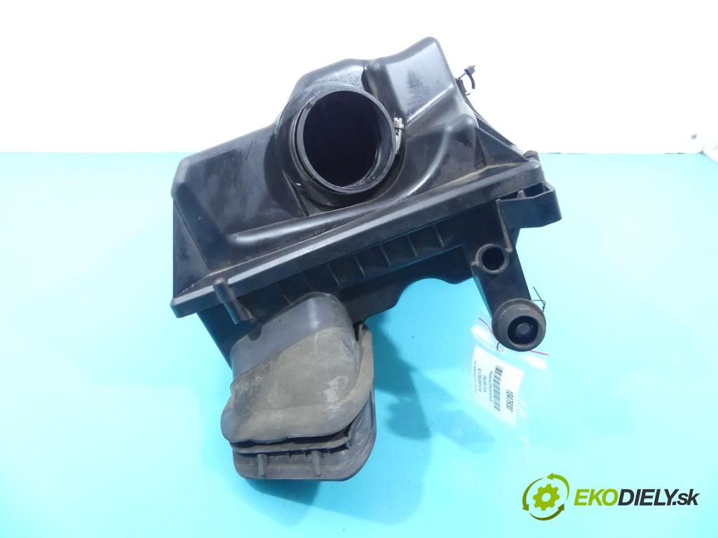 Chevrolet Cruze 1.7 VCDI 131 hp manual 96 kW 1686 cm3 5- obal filtra vzduchu 13272777 (Kryty filtrů)