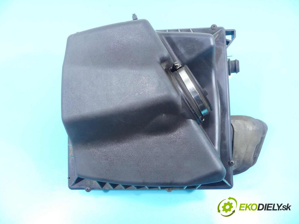 Chevrolet Cruze 1.7 VCDI 131 hp manual 96 kW 1686 cm3 5- obal filtra vzduchu 13272777 (Kryty filtrů)