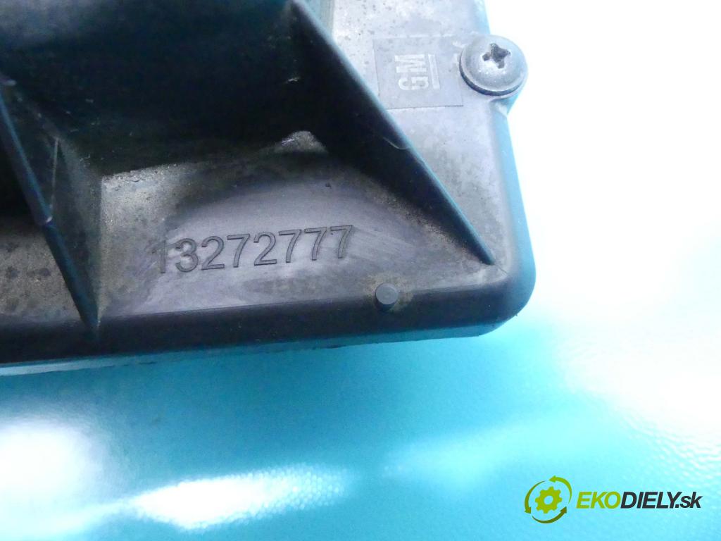 Chevrolet Cruze 1.7 VCDI 131 hp manual 96 kW 1686 cm3 5- obal filtra vzduchu 13272777 (Kryty filtrů)