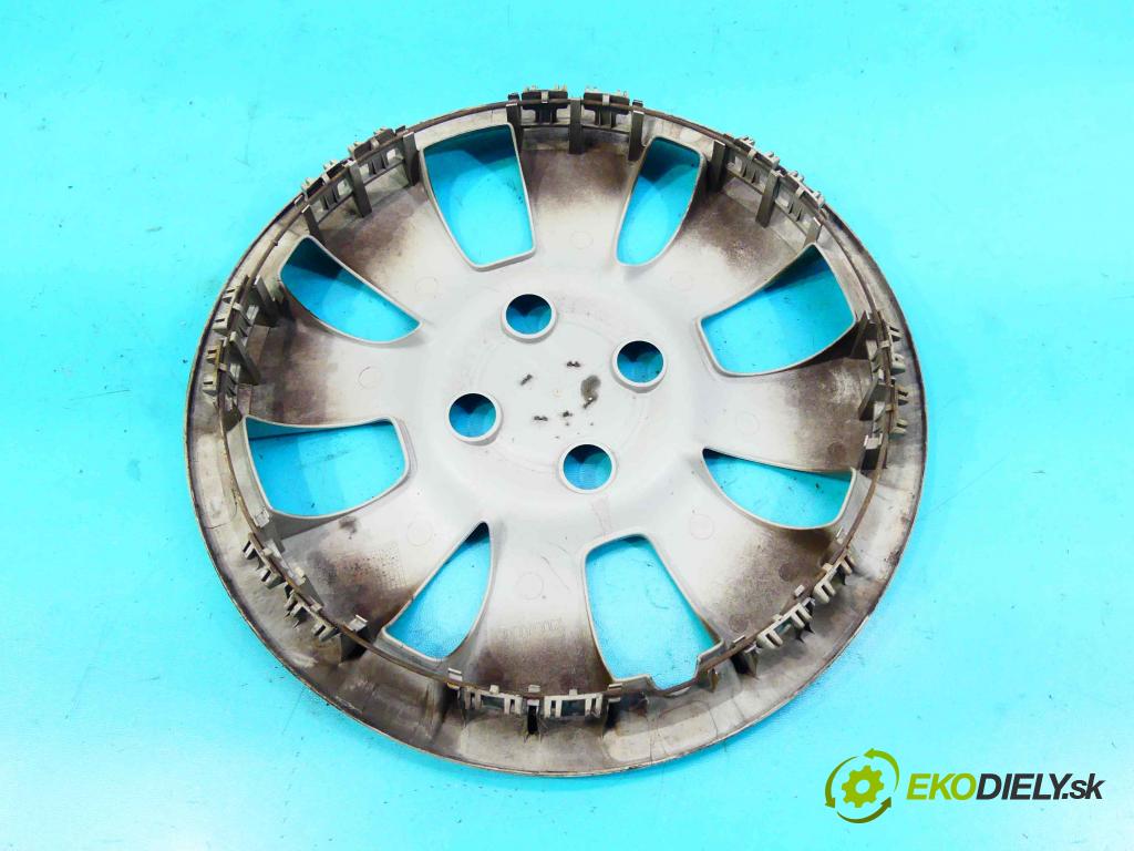 Toyota Yaris II 2005-2011 1.3 vvti 101 HP manual 74 kW 1329 cm3 5- puklica 42602-0D080 (Puklice)