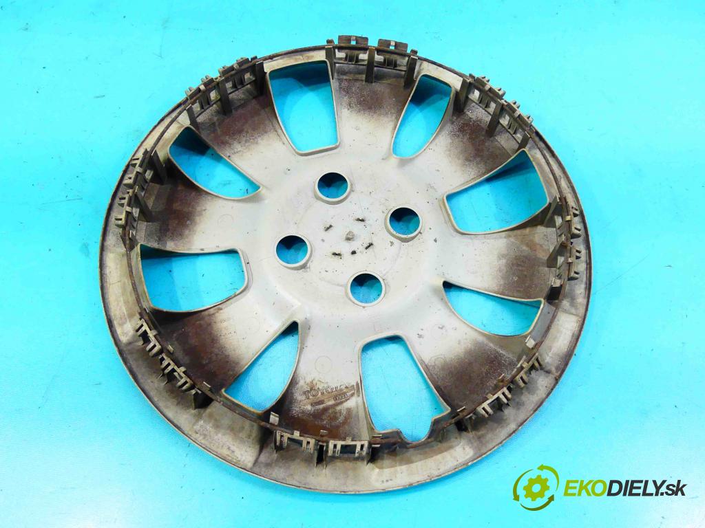 Toyota Yaris II 2005-2011 1.3 vvti 101 HP manual 74 kW 1329 cm3 5- puklica 42602-0D080 (Puklice)