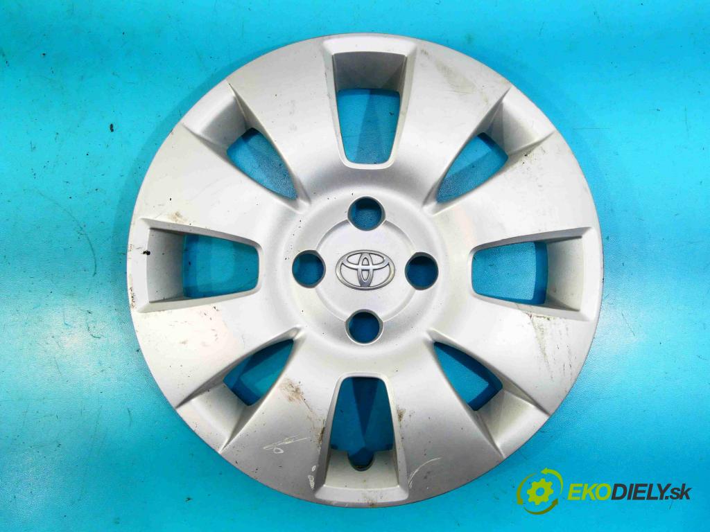 Toyota Yaris II 2005-2011 1.3 vvti 101 HP manual 74 kW 1329 cm3 5- puklica 42602-0D080 (Puklice)