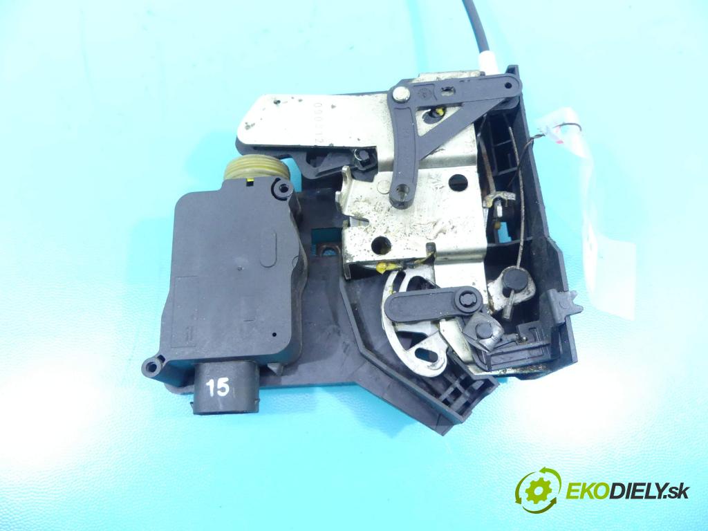 Mercedes Vito W639 2003-2014 2,2.0 cdi 95 hp manual 70 kW 2143 cm3 5- zámek zadní pravý A6397400335