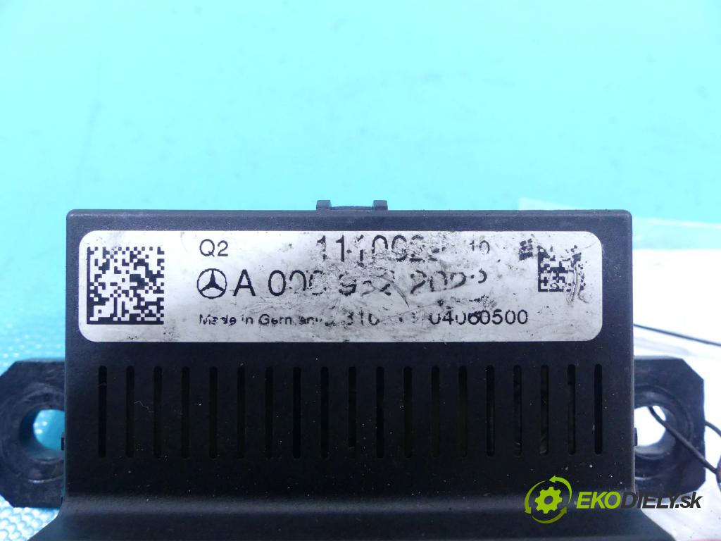 Mercedes E W212 2009-2016 2,2.0 cdi 136 HP automatic 100 kW 2143 cm3 4- Relé: A0009822023 (Relé)