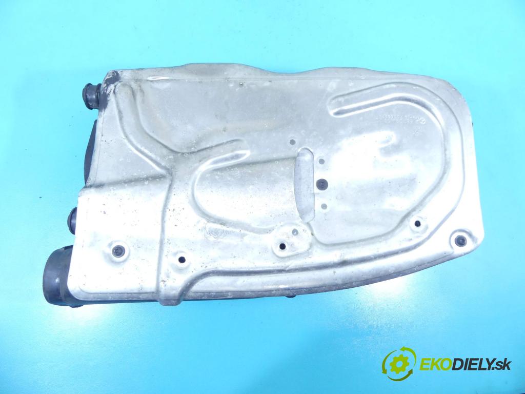 Mercedes E W212 2009-2016 2,2.0 cdi 136hp automatic 100 kW 2143 cm3 4- obal filtra vzduchu A6510940320 (Kryty filtrů)