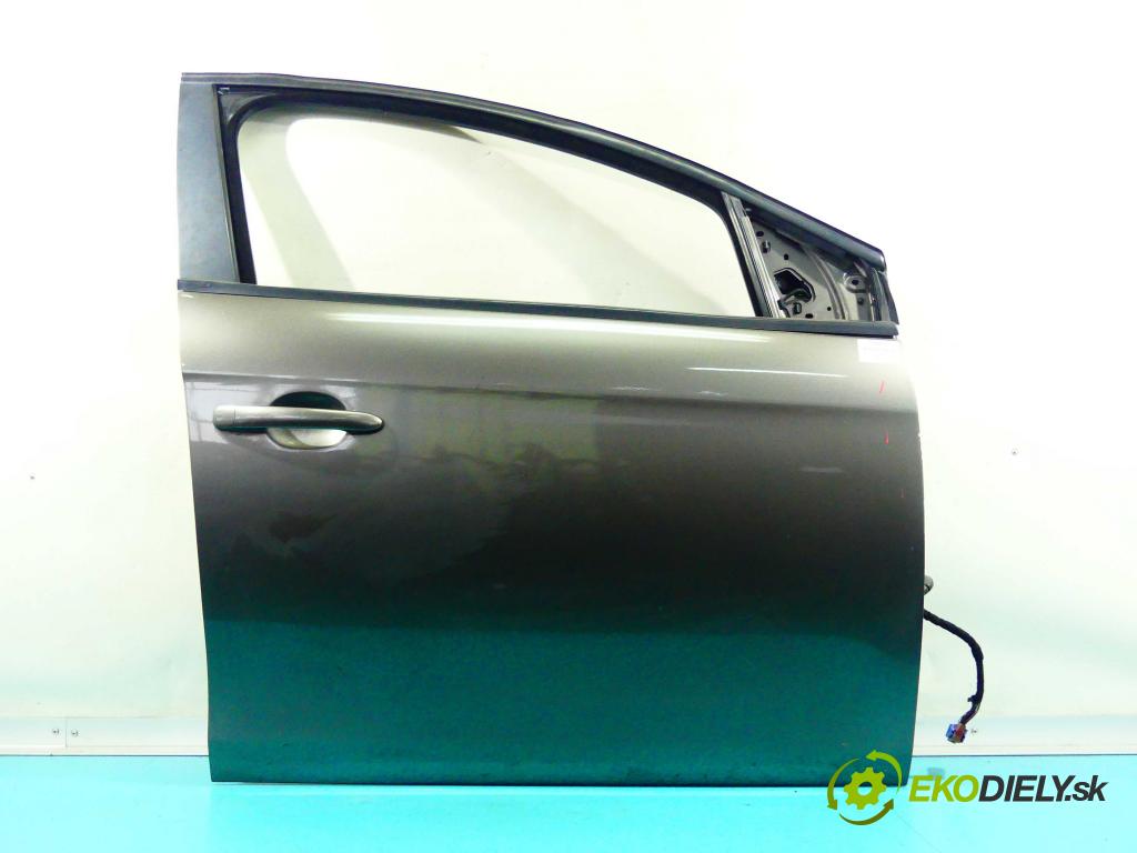 Fiat Bravo II 2007-2014 1.6 jtd 105 HP manual 77 kW 1598 cm3 5- dvere predné pravé  (Ostatné)