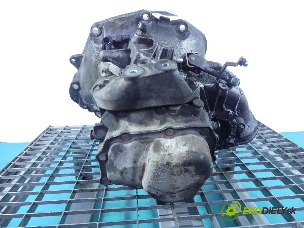 Opel Corsa C 2000-2006 1.0 12V 58 HP manual 43 kW 973 cm3 3- prevodovka stupeň,rýchlosť manual