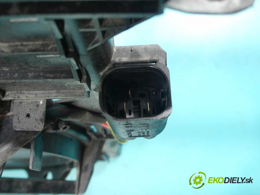 Bmw 5 f10 2010-2017 3.0d 204 HP automatic 150 kW 2993 cm3 5- Ventilátor chladiča 7575682