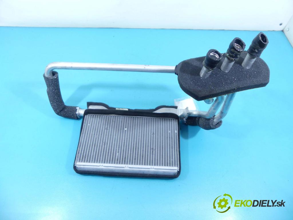 Bmw 5 f10 2010-2017 3.0d 204 HP automatic 150 kW 2993 cm3 5- radiator  (Radiátory kúrenia)