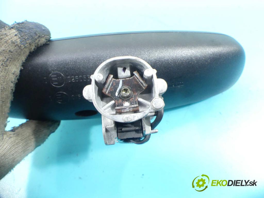 Citroen C5 II 2008-2017 2.0 HDI 140 hp manual 103 kW 1997 cm3 4- zpětné zrcátko vnitřní  (Světla vnitřní)