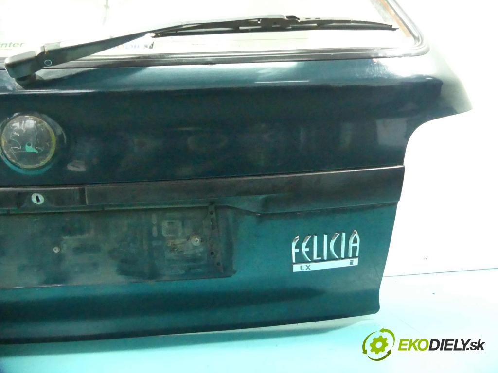 Skoda Felicia 1.3 mpi 54 HP manual 40 kW 1289 cm3 5- zadna kufor  (Zadné kapoty)