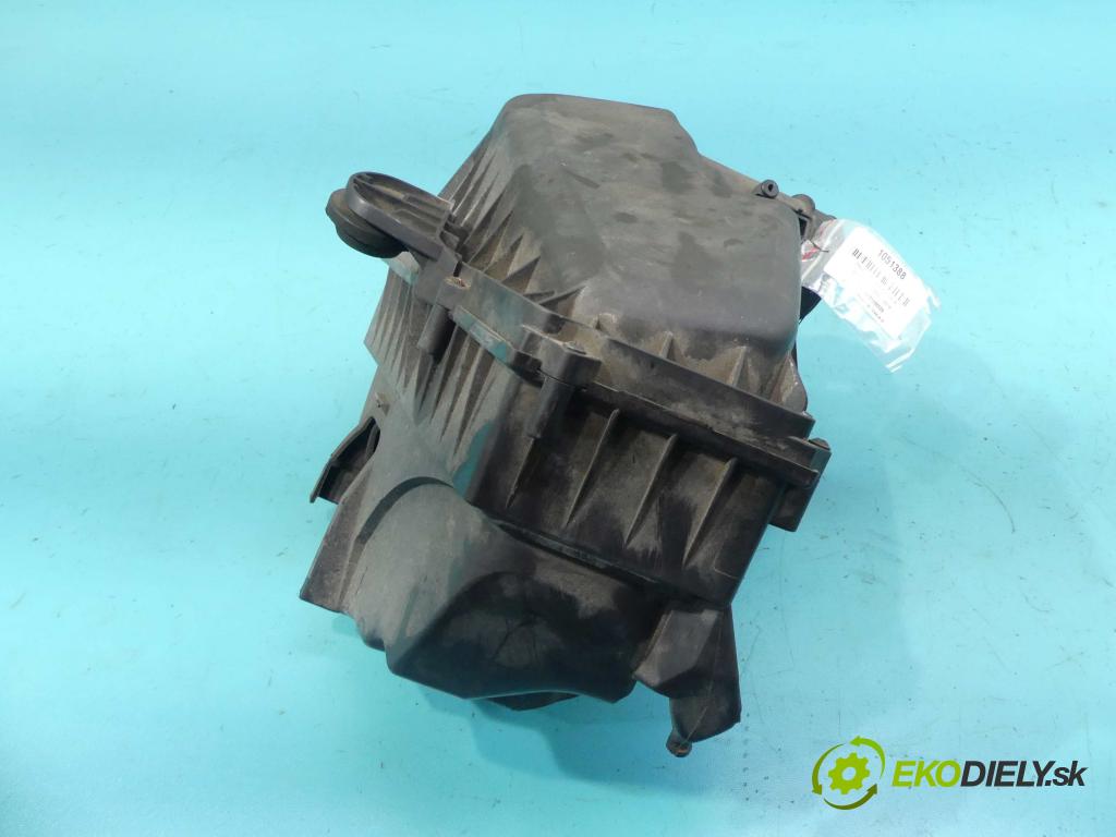 Volvo V70 III 2007-2016 2.0d 136hp manual 100 kW 1997 cm3 5- obal filtra vzduchu  (Kryty filtrů)