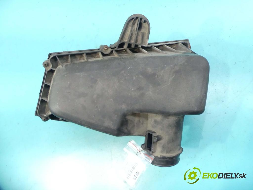 Volvo V70 III 2007-2016 2.0d 136hp manual 100 kW 1997 cm3 5- obal filtra vzduchu  (Kryty filtrů)