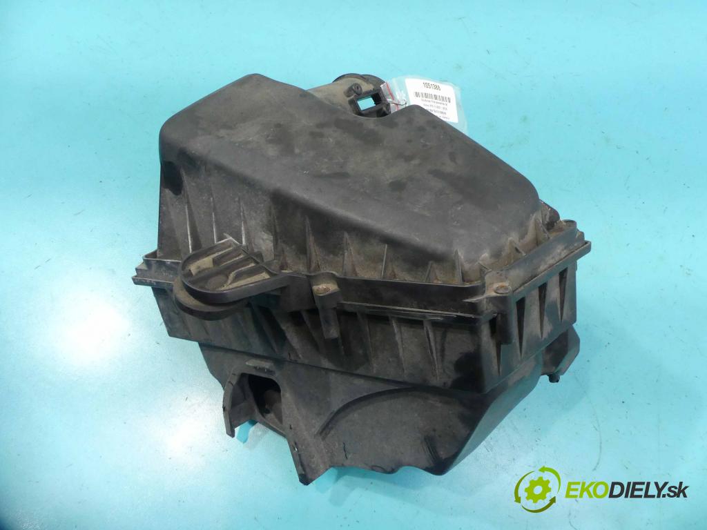 Volvo V70 III 2007-2016 2.0d 136hp manual 100 kW 1997 cm3 5- obal filtra vzduchu  (Kryty filtrů)