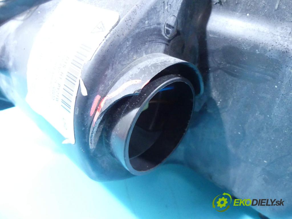 Ford S-max 2.0 tdci 140 HP automatic 103 kW 1997 cm3 5- Reflektor: pravý 6M21-13D154-AK (Pravé)