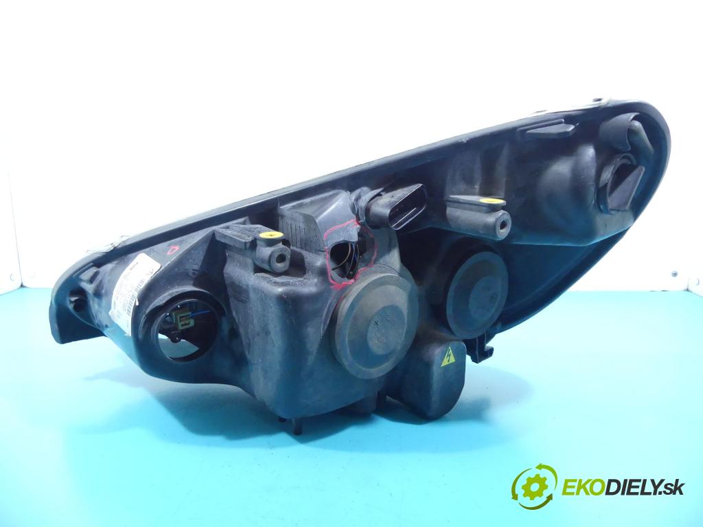 Ford S-max 2.0 tdci 140 HP automatic 103 kW 1997 cm3 5- Reflektor: pravý 6M21-13D154-AK (Pravé)