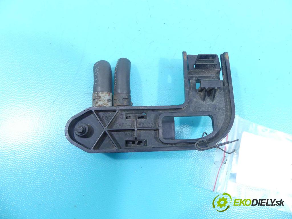 Vw Polo V 6R 2009-2017 1.6 tdi 90 hp manual 66 kW 1598 cm3 5- snímač tlaku 0281006083 (Snímače tlaku)