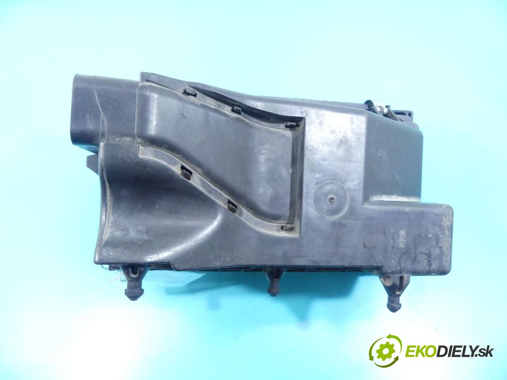 Jeep Patriot 2006-2017 2.0 CRD 140 hp manual 103 kW 1968 cm3 5- obal filtra vzduchu 04891820AB (Kryty filtrů)