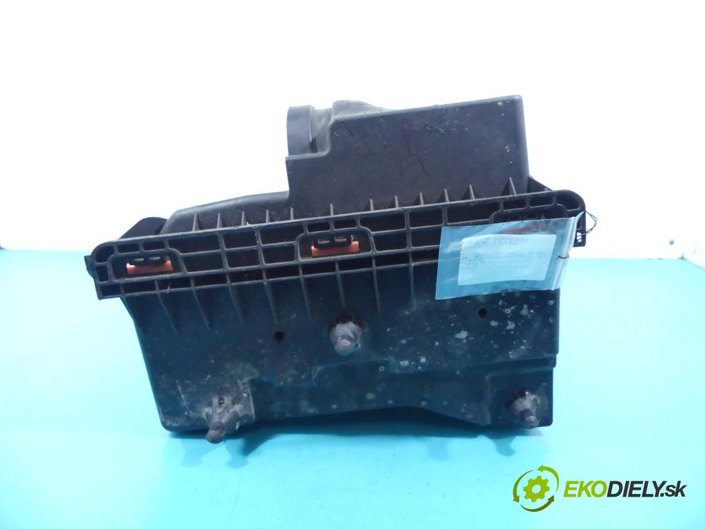 Jeep Patriot 2006-2017 2.0 CRD 140 hp manual 103 kW 1968 cm3 5- obal filtra vzduchu 04891820AB (Kryty filtrů)