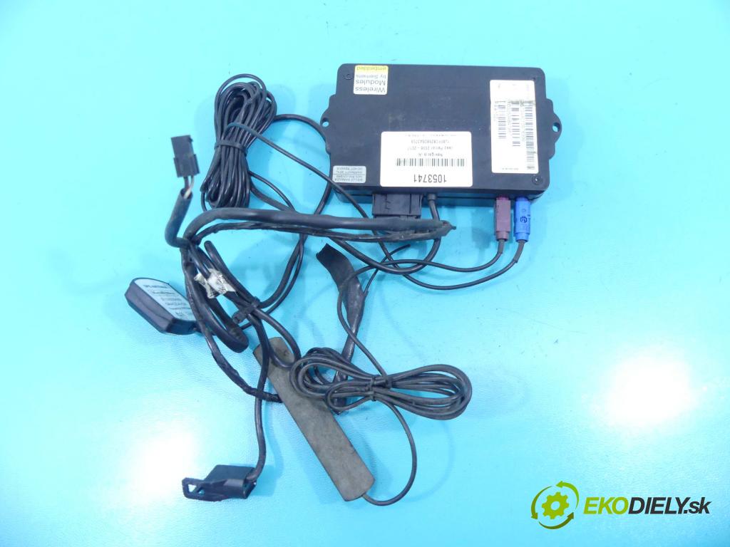 Jeep Patriot 2006-2017 2.0 CRD 140 HP manual 103 kW 1968 cm3 5- Navigácia: SATRC06 (GPS navigácie)