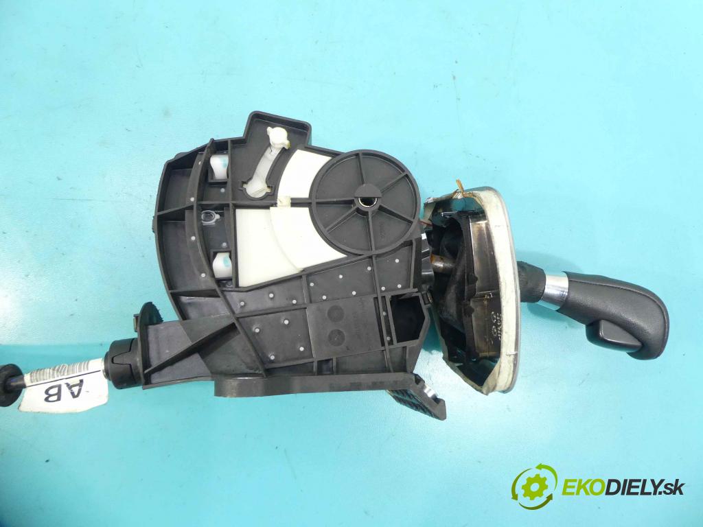 Ford S-max 2.0 tdci 140 HP automatic 103 kW 1997 cm3 5- Páka: Změny: stupeň,rýchlosť 6G91-7C453-JA (Rýchlostné páky / kulisy)