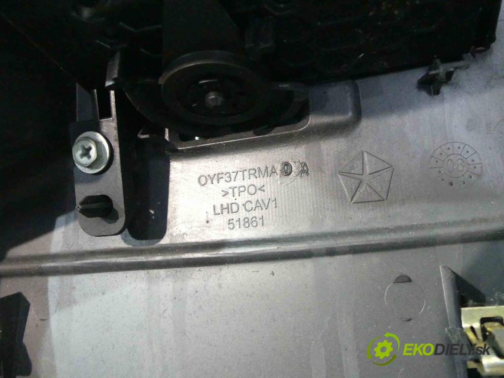Jeep Patriot 2006-2017 2.0 CRD 140 HP manual 103 kW 1968 cm3 5- kokpit,pristrojová doska rozdeľovacia 70472520257D