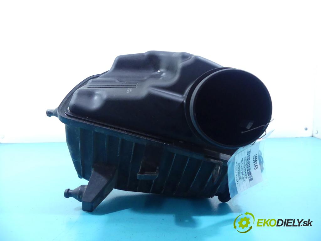 Nissan X-trail II 2008-2013 2.0 dci 150 hp automatic 110 kW 1995 cm3 5- obal filtra vzduchu 1026323S01 (Kryty filtrů)