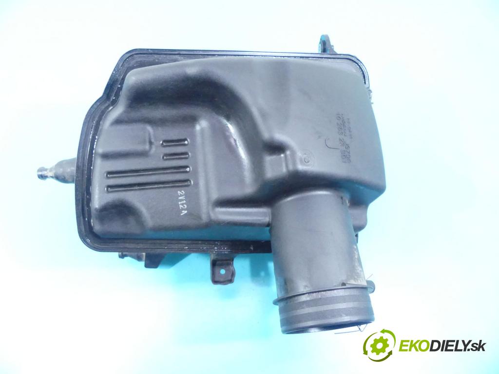 Nissan X-trail II 2008-2013 2.0 dci 150 hp automatic 110 kW 1995 cm3 5- obal filtra vzduchu 1026323S01 (Kryty filtrů)