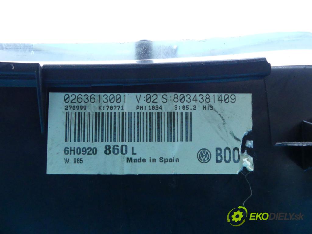 Seat Arosa 1.0 50KM manual 37 kW 999 cm3 3- prístrojovka/ budíky 6H0920860L (Prístrojové dosky, displeje)