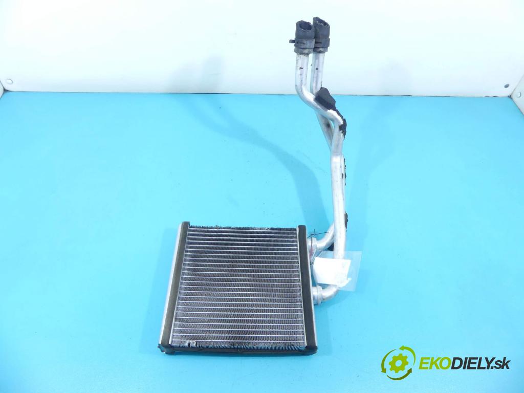 Nissan X-trail II 2008-2013 2.0 dci 150 HP automatic 110 kW 1995 cm3 5- radiator  (Radiátory kúrenia)