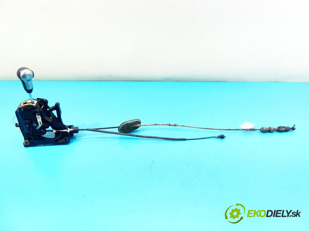 Nissan X-trail II 2008-2013 2.0 dci 150 HP automatic 110 kW 1995 cm3 5- Páka: Změny: stupeň,rýchlosť  (Rýchlostné páky / kulisy)