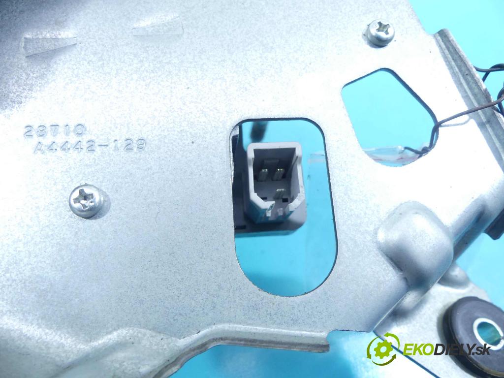 Nissan X-trail II 2008-2013 2.0 dci 150 hp automatic 110 kW 1995 cm3 5- motor stěrače zadní