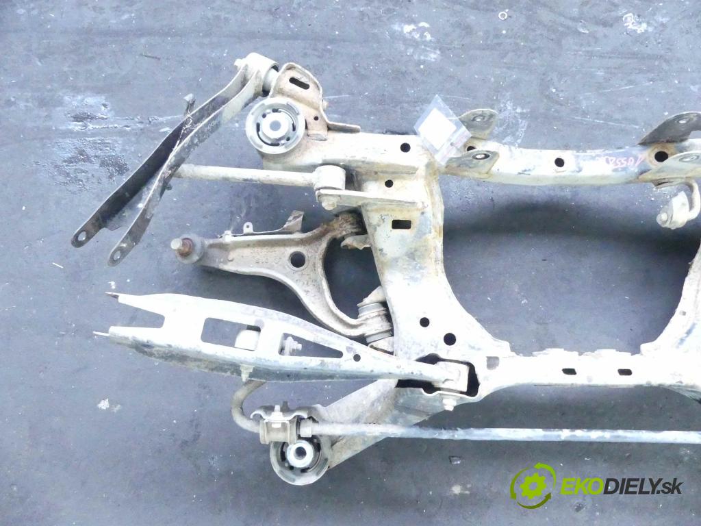 Subaru Outback IV 09-14 2.0 D boxer 150 hp manual 110 kW 1998 cm3 5- zadní výztuha