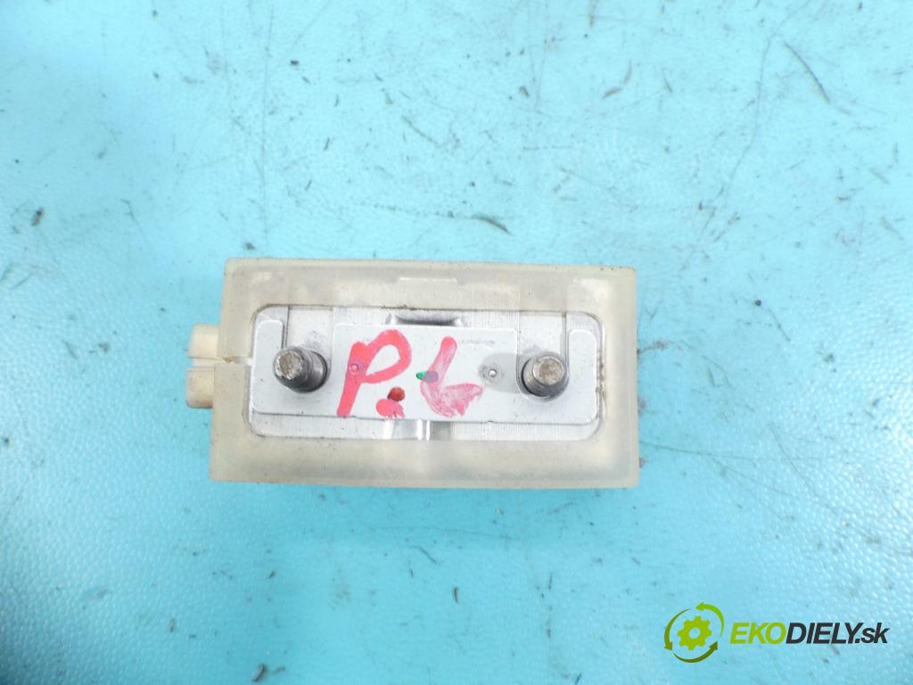 Mitsubishi Pajero Pinin 1998-2007 1.8 114 HP manual 84 kW 1834 cm3 5- airbag vzduchové