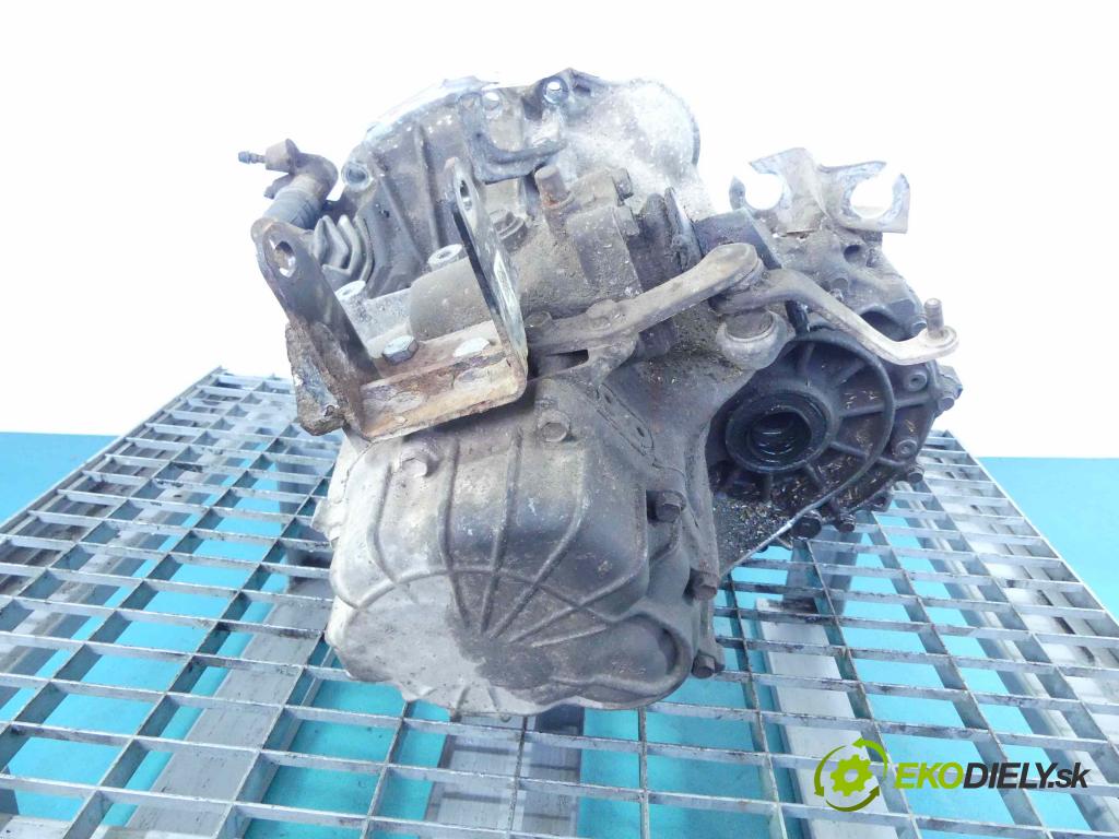 Toyota Avensis I T22 1997-2003 1.6 16v 110 HP manual 81 kW 1587 cm3 5- prevodovka stupeň,rýchlosť manual