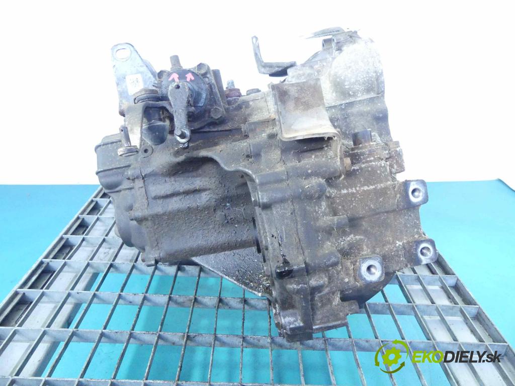 Toyota Avensis I T22 1997-2003 1.6 16v 110 HP manual 81 kW 1587 cm3 5- prevodovka stupeň,rýchlosť manual