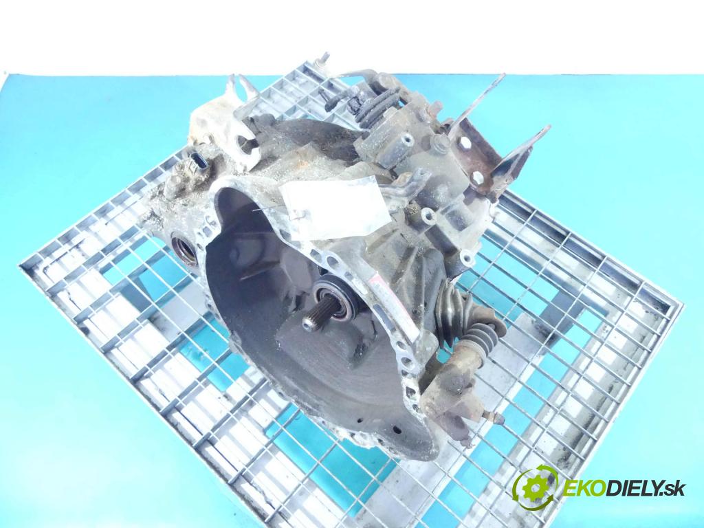 Toyota Avensis I T22 1997-2003 1.6 16v 110 HP manual 81 kW 1587 cm3 5- prevodovka stupeň,rýchlosť manual