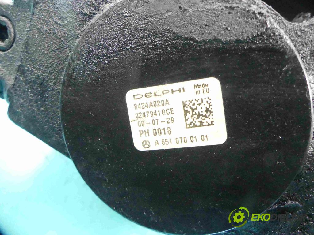 Mercedes E W212 2009-2016 2,2.0 cdi 170 HP automatic 125 kW 2143 cm3 4- čerpadlo vstrekovacia 9424A020A (Vstrekovacie čerpadlá)