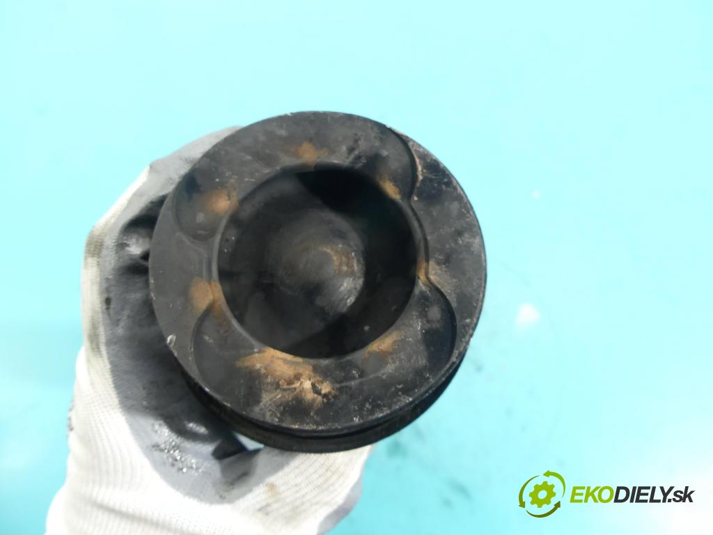 Mercedes E W212 2009-2016 2,2.0 cdi 170 hp automatic 125 kW 2143 cm3 4- píst 651924 (Písty)