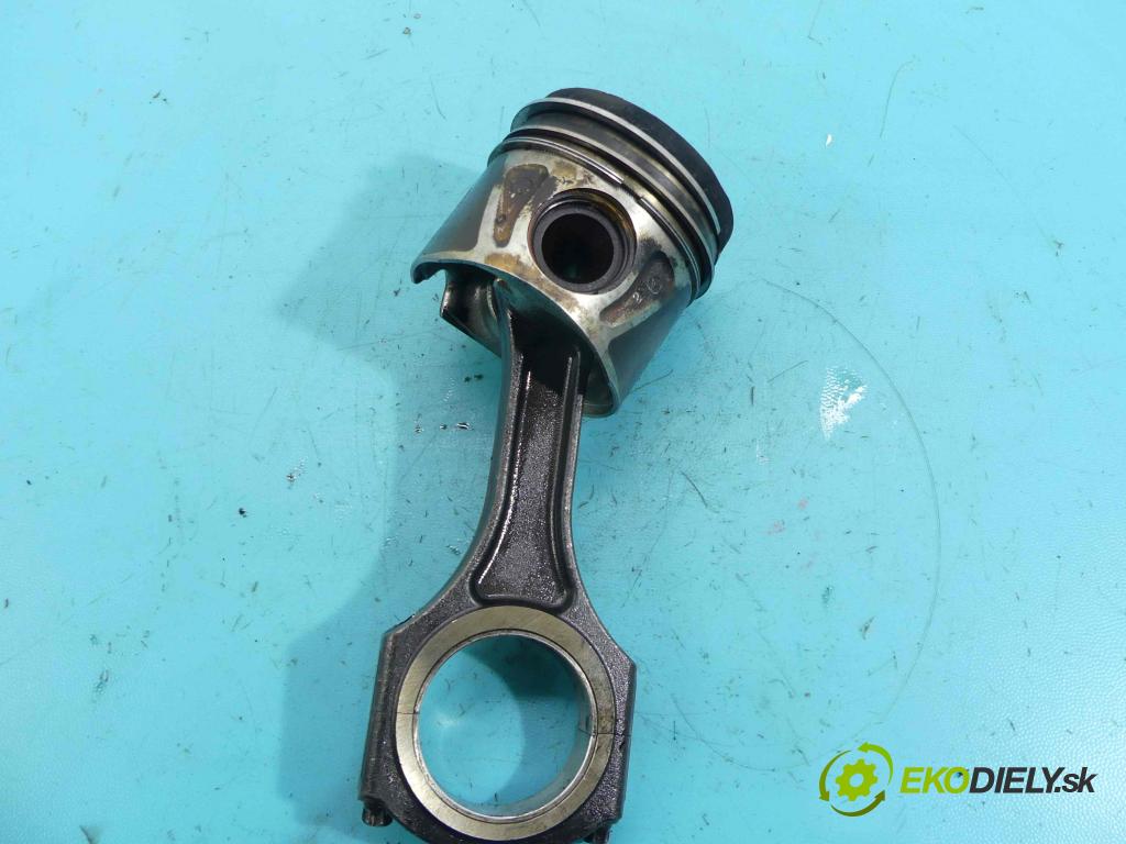 Mercedes E W212 2009-2016 2,2.0 cdi 170 hp automatic 125 kW 2143 cm3 4- píst 651924 (Písty)