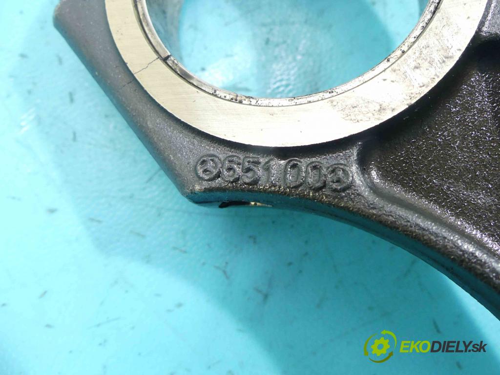 Mercedes E W212 2009-2016 2,2.0 cdi 170 hp automatic 125 kW 2143 cm3 4- píst 651924 (Písty)