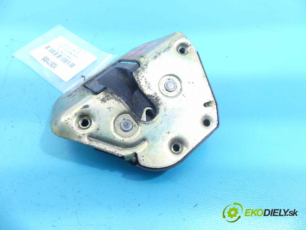 Lancia Phedra 2002-2010 2.0 16v 136hp manual 100 kW 1997 cm3 5- zámek zadní pravý