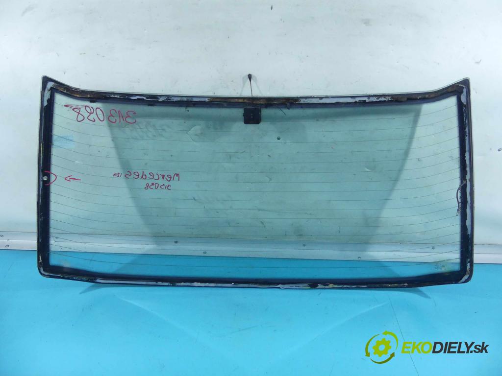 Mercedes 124 2.5d 126 hp manual 93 kW 2497 cm3 4- sklo zadní  (Okna zadní)