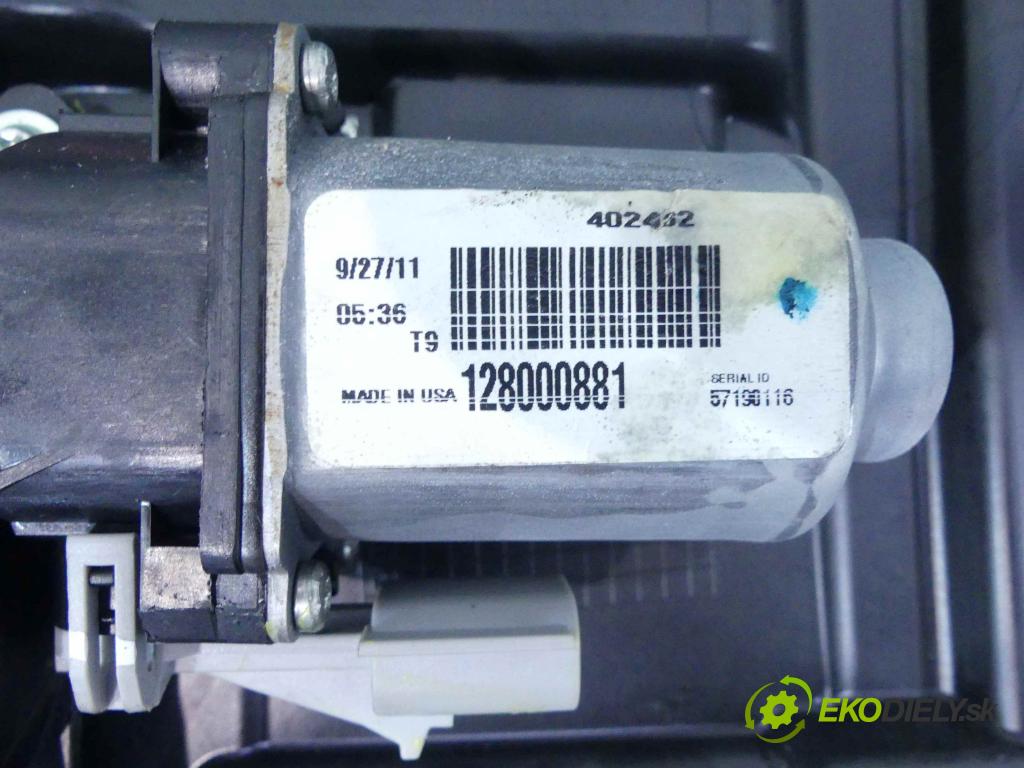 Lancia Thema II 2011-2014 3.0 CRD 239KM automatic 176 kW 2987 cm3 4- mechanismus stahování zadní pravý 128000881