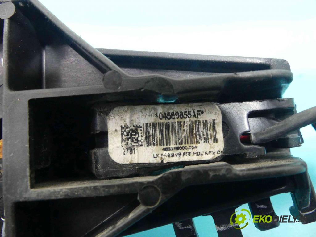Lancia Thema II 2011-2014 3.0 CRD 239KM automatic 176 kW 2987 cm3 4- rukoväť predné ľavé mimo: 04589855AF (Vonkajšie predné ľavé)